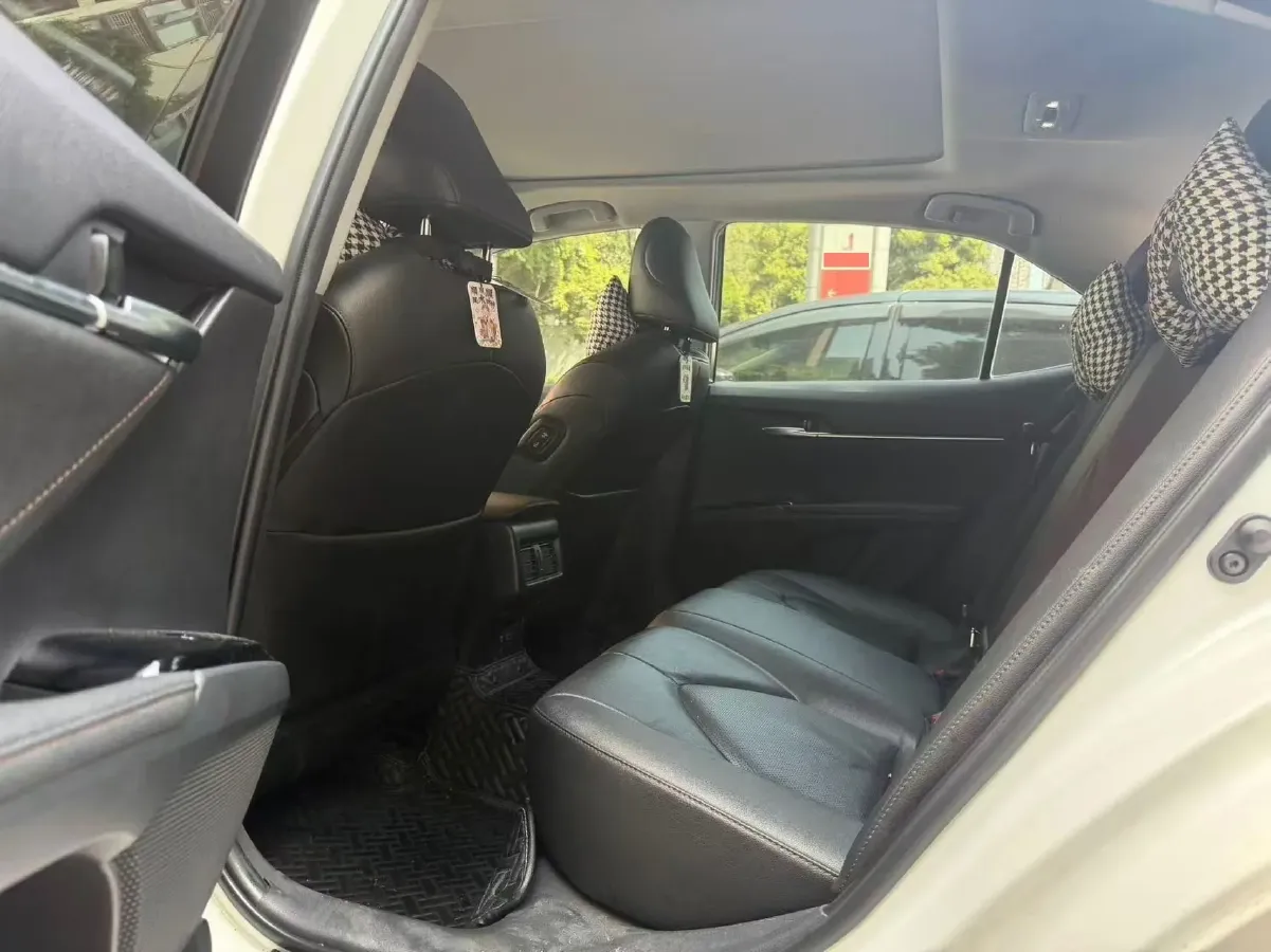 2019 Toyota Camry 2.5L 209HP L4 8AT,autocango,china used car exporter,china ev exporter,chinese used car exporter,chinese used ev exporter