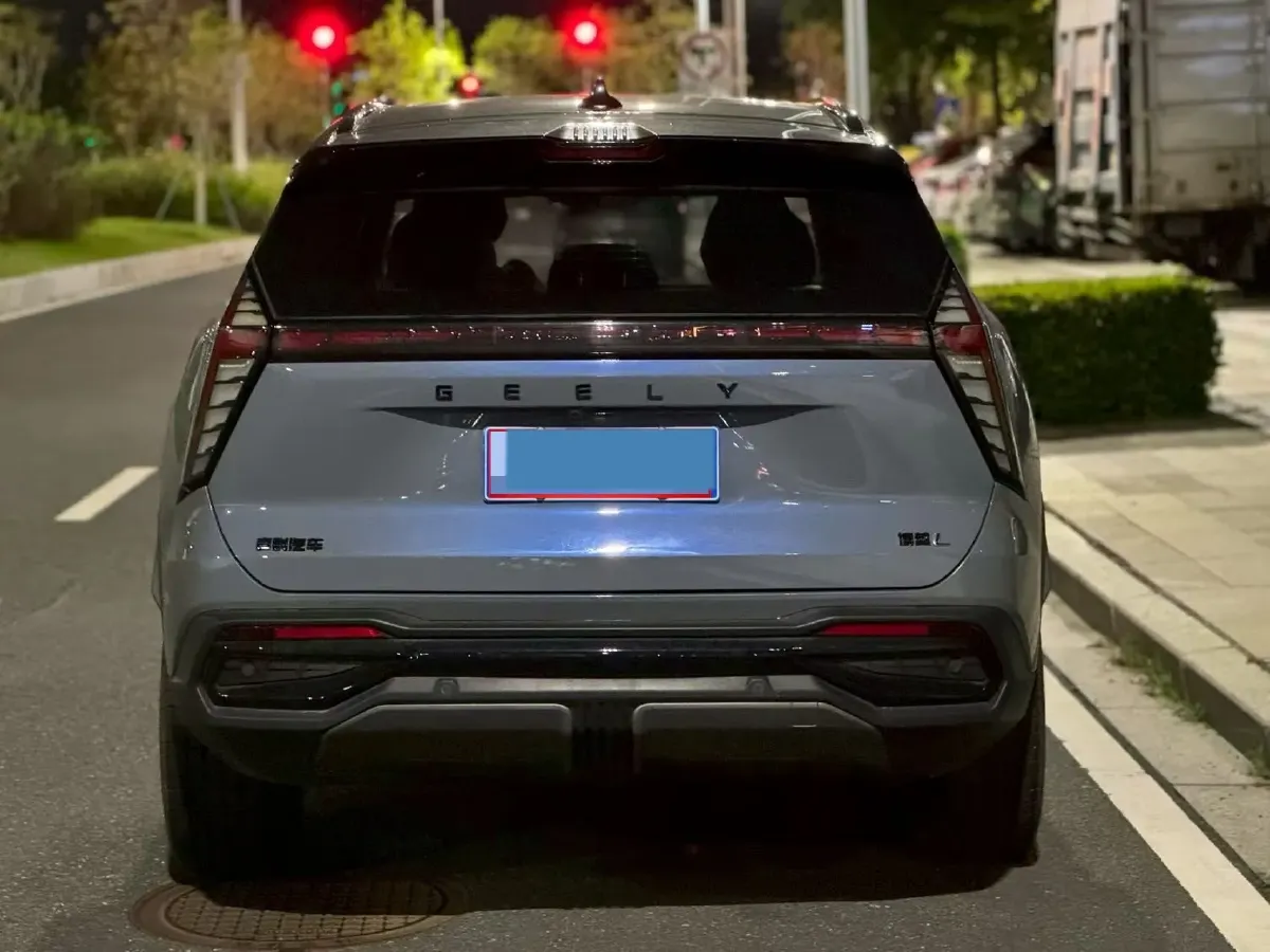 2023 Geely StarRay 1.5T 181HP L4 7DCT,autocango,china used car exporter,china ev exporter,chinese used car exporter,chinese used ev exporter