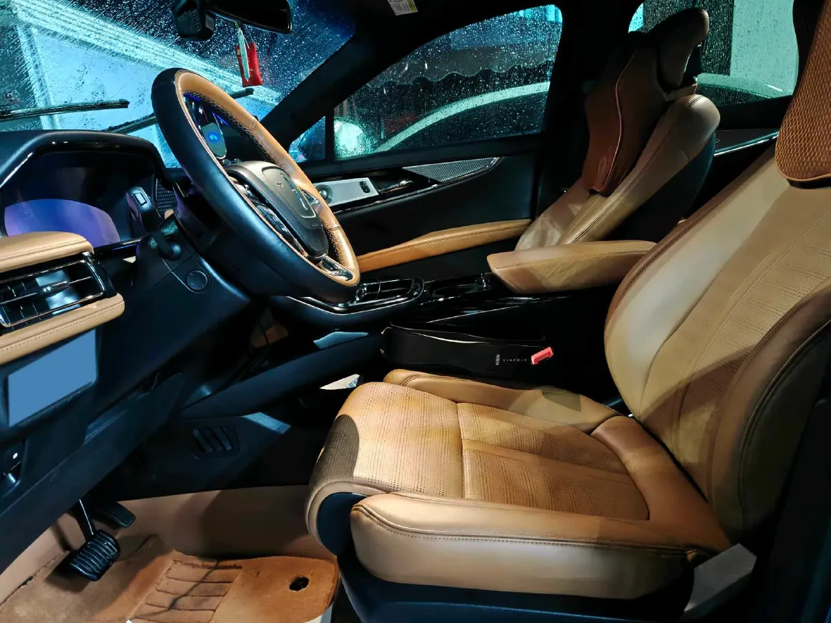 2021 Lincoln Nautilus 2.7T 322HP V6 8AT,autocango,china used car exporter,china ev exporter,chinese used car exporter,chinese used ev exporter