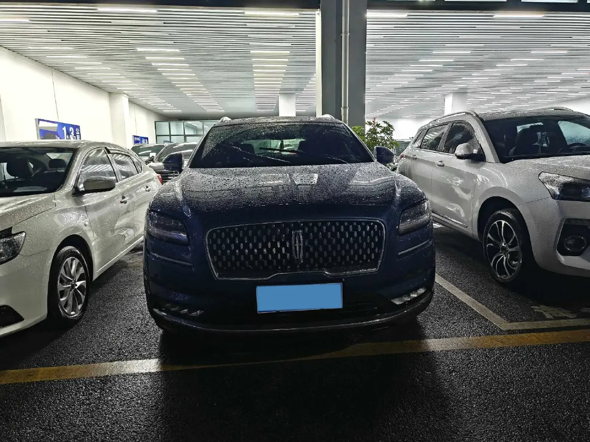 2021 Lincoln Nautilus 2.7T 322HP V6 8AT,autocango,china used car exporter,china ev exporter,chinese used car exporter,chinese used ev exporter