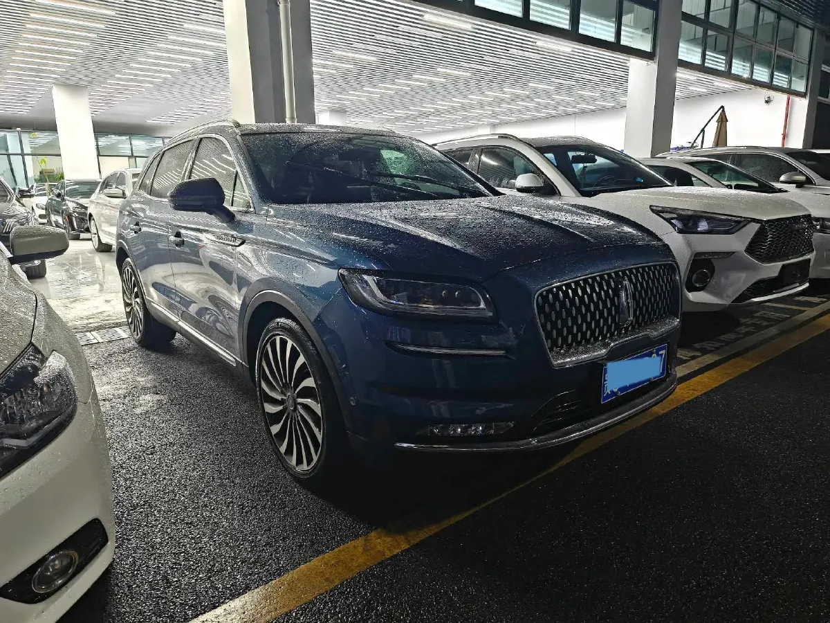 2021 Lincoln Nautilus 2.7T 322HP V6 8AT,autocango,china used car exporter,china ev exporter,chinese used car exporter,chinese used ev exporter