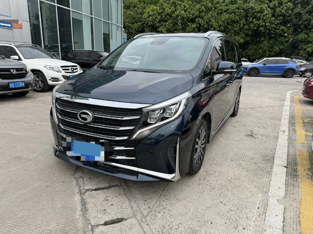 2021 GAC Trumpchi M8 2.0T 252HP L4 8AT,autocango,china used car exporter,china ev exporter,chinese used car exporter,chinese used ev exporter