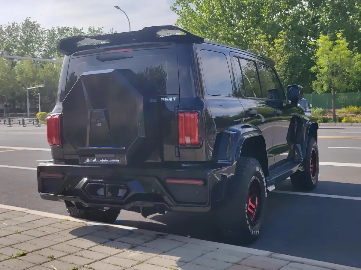 2023 Tank 300 2.0T 227HP L4 8AT,autocango,china used car exporter,china ev exporter,chinese used car exporter,chinese used ev exporter