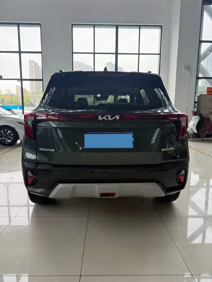 2023 Kia Seltos 1.5L 115HP L4 CVT,autocango,china used car exporter,china ev exporter,chinese used car exporter,chinese used ev exporter