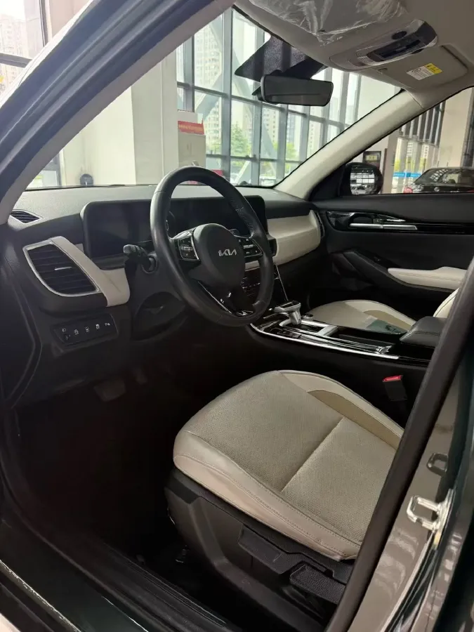 2023 Kia Seltos 1.5L 115HP L4 CVT,autocango,china used car exporter,china ev exporter,chinese used car exporter,chinese used ev exporter