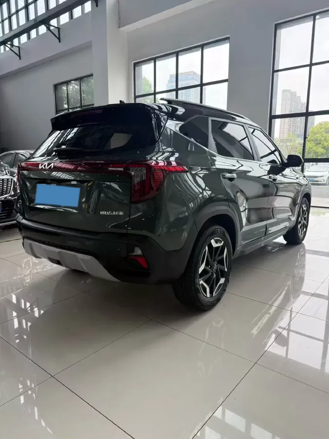 2023 Kia Seltos 1.5L 115HP L4 CVT,autocango,china used car exporter,china ev exporter,chinese used car exporter,chinese used ev exporter