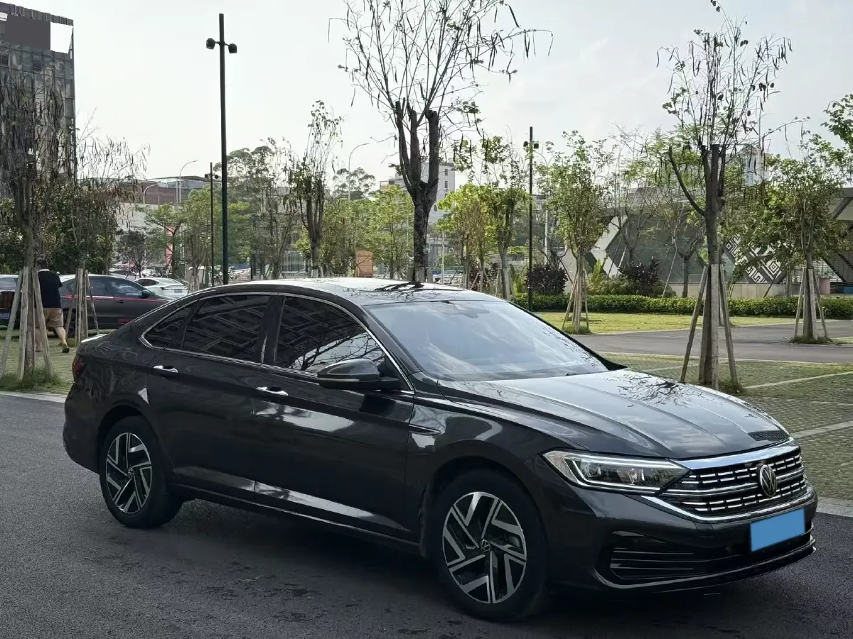 2023 Volkswagen Sagitar 1.5T 160HP L4 7DCT,autocango,china used car exporter,china ev exporter,chinese used car exporter,chinese used ev exporter