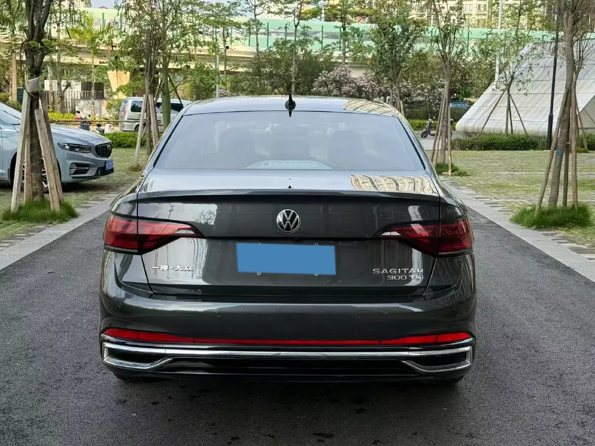 2023 Volkswagen Sagitar 1.5T 160HP L4 7DCT,autocango,china used car exporter,china ev exporter,chinese used car exporter,chinese used ev exporter