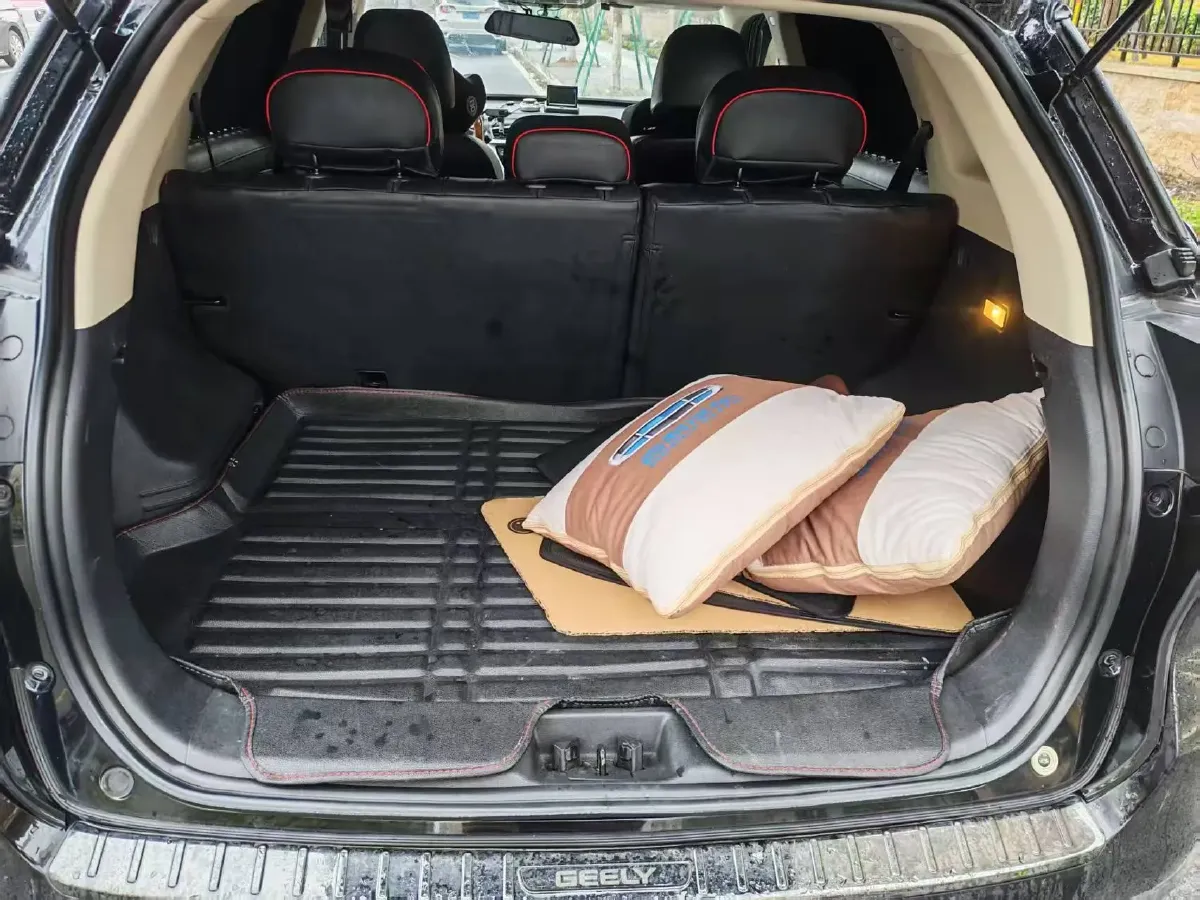 2020 Roewe i6 1.5T 169HP L4 7DCT,autocango,china used car exporter,china ev exporter,chinese used car exporter,chinese used ev exporter