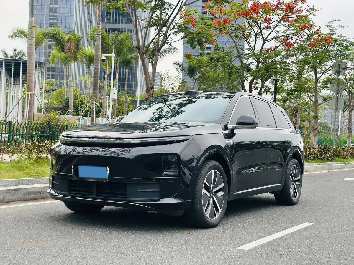2024 Li L6 Range Extended 154HP L4 REEV 36.8KWH,autocango,china used car exporter,china ev exporter,chinese used car exporter,chinese used ev exporter