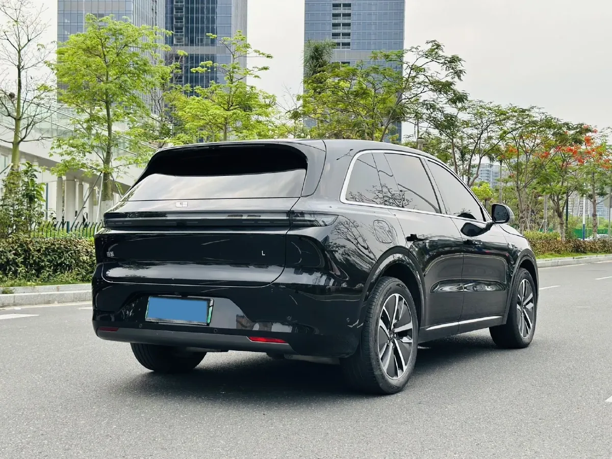 2024 Li L6 Range Extended 154HP L4 REEV 36.8KWH,autocango,china used car exporter,china ev exporter,chinese used car exporter,chinese used ev exporter