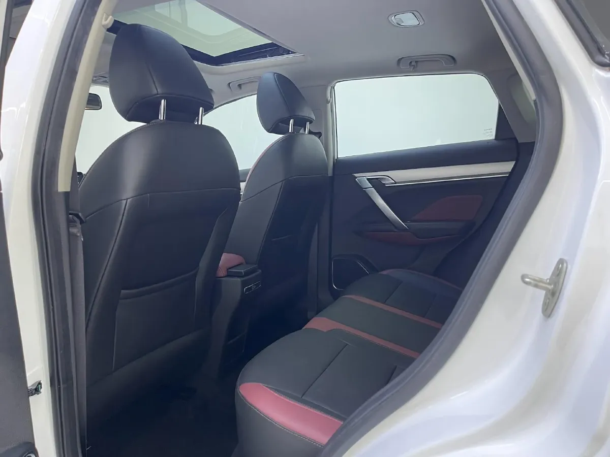 2021 Geely Coolray 1.4T 141HP L4 6DCT,autocango,china used car exporter,china ev exporter,chinese used car exporter,chinese used ev exporter