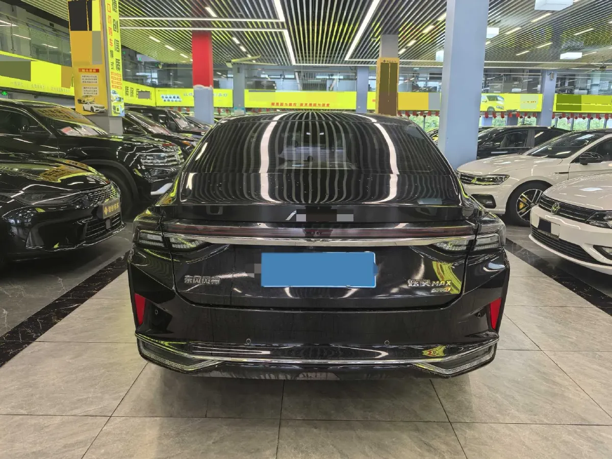 2023 DongFeng Aeolus YiXuan MAX 1.5T 190HP L4 7DCT,autocango,china used car exporter,china ev exporter,chinese used car exporter,chinese used ev exporter