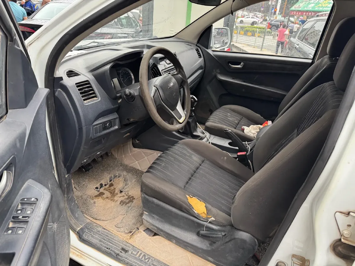 2018 Isuzu Taga 3.0T 131HP L4 5MT,autocango,china used car exporter,china ev exporter,chinese used car exporter,chinese used ev exporter