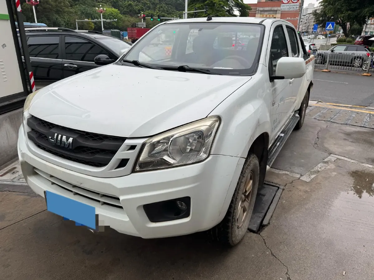 2018 Isuzu Taga 3.0T 131HP L4 5MT,autocango,china used car exporter,china ev exporter,chinese used car exporter,chinese used ev exporter