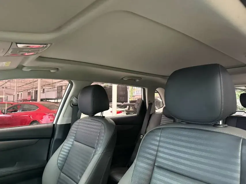 2019 Kia Sportage R 2.0L 160HP L4 6AT,autocango,china used car exporter,china ev exporter,chinese used car exporter,chinese used ev exporter