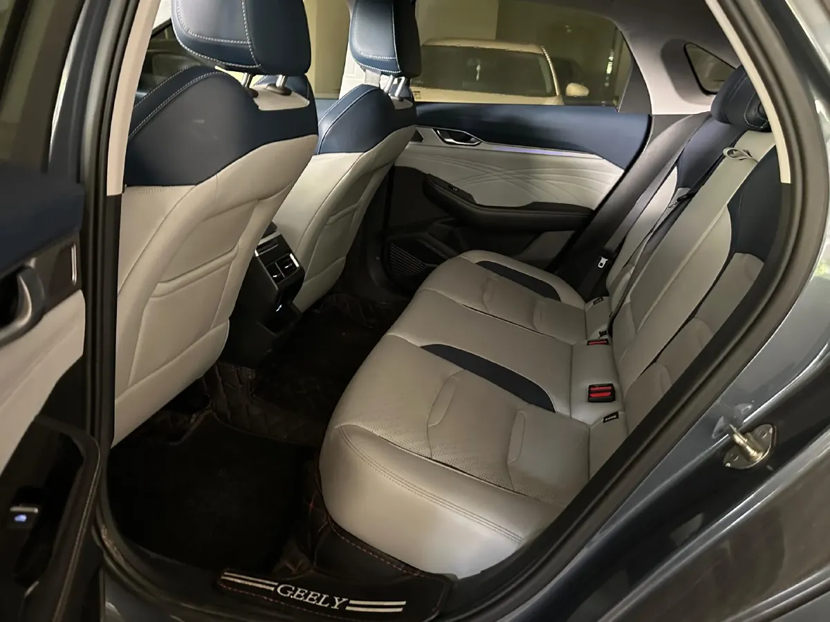 2021 Geely Preface 2.0T 190HP L4 7DCT,autocango,china used car exporter,china ev exporter,chinese used car exporter,chinese used ev exporter