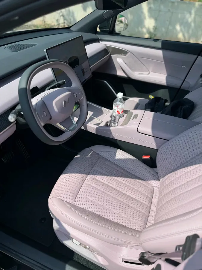 2024 ONVO L60 BEV 60KWH,autocango,china used car exporter,china ev exporter,chinese used car exporter,chinese used ev exporter