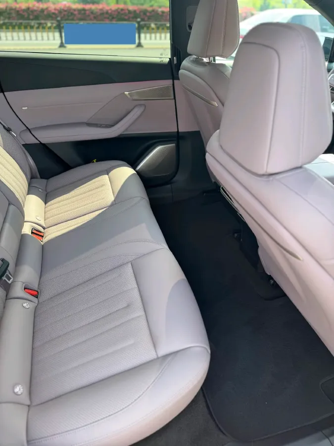 2024 ONVO L60 BEV 60KWH,autocango,china used car exporter,china ev exporter,chinese used car exporter,chinese used ev exporter