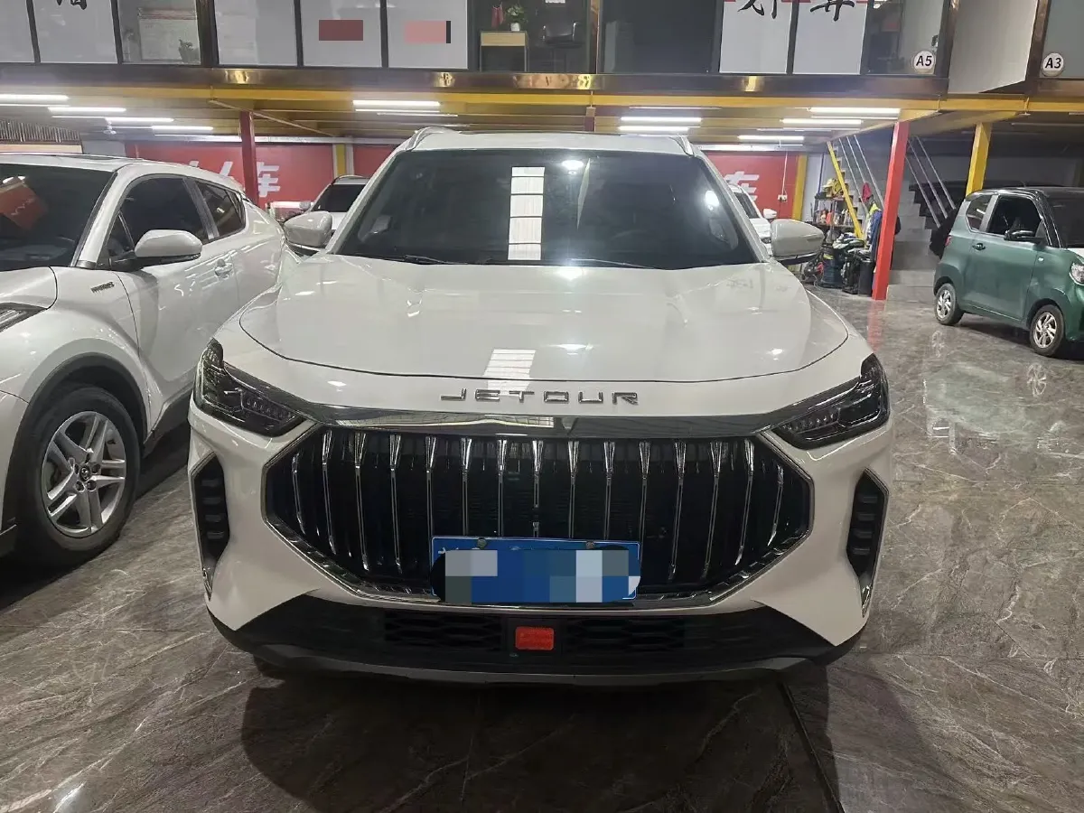 2023 ChangAn Oshan X7 Plus 1.5T 188HP L4 7DCT,autocango,china used car exporter,china ev exporter,chinese used car exporter,chinese used ev exporter