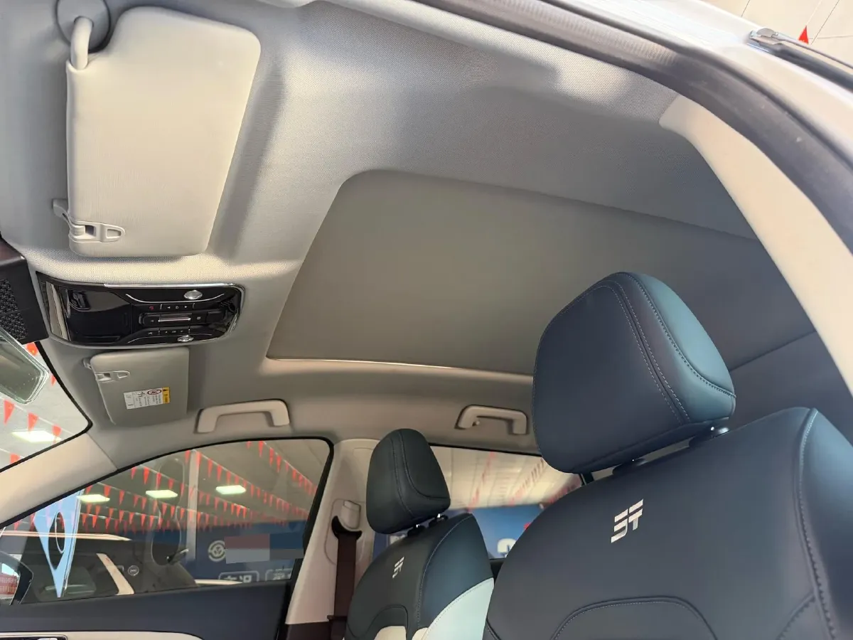 2025 Jetour ShanHai L7 1.5T 156HP L4 2DHT PHEV 19.43KWH,autocango,china used car exporter,china ev exporter,chinese used car exporter,chinese used ev exporter