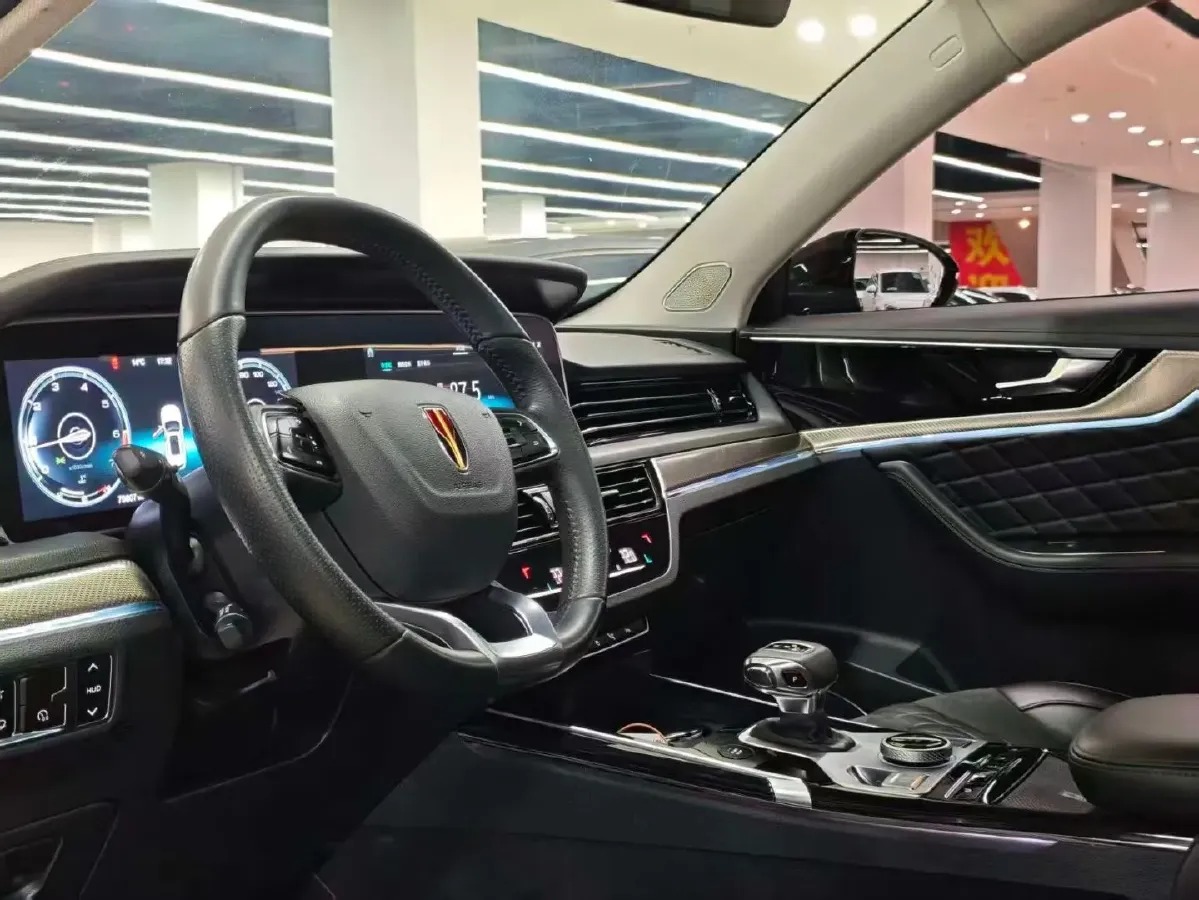 2022 HongQi HS5 2.0T 224HP L4 6AT,autocango,china used car exporter,china ev exporter,chinese used car exporter,chinese used ev exporter