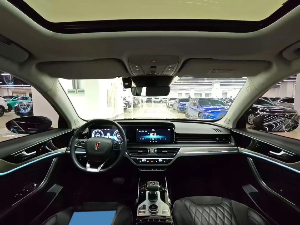 2022 HongQi HS5 2.0T 224HP L4 6AT,autocango,china used car exporter,china ev exporter,chinese used car exporter,chinese used ev exporter