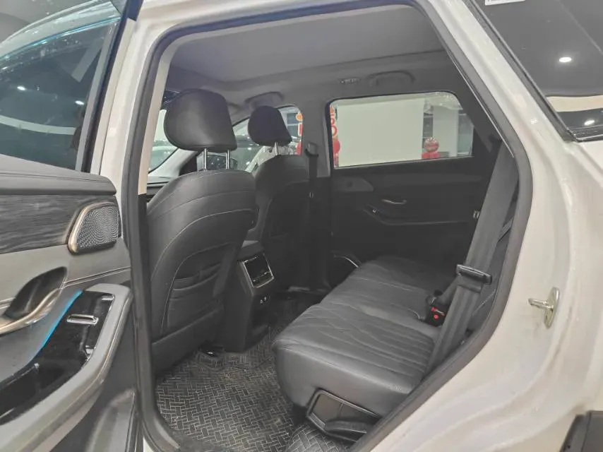 2023 Jetour Traveller 2.0T 254HP L4 7DCT,autocango,china used car exporter,china ev exporter,chinese used car exporter,chinese used ev exporter