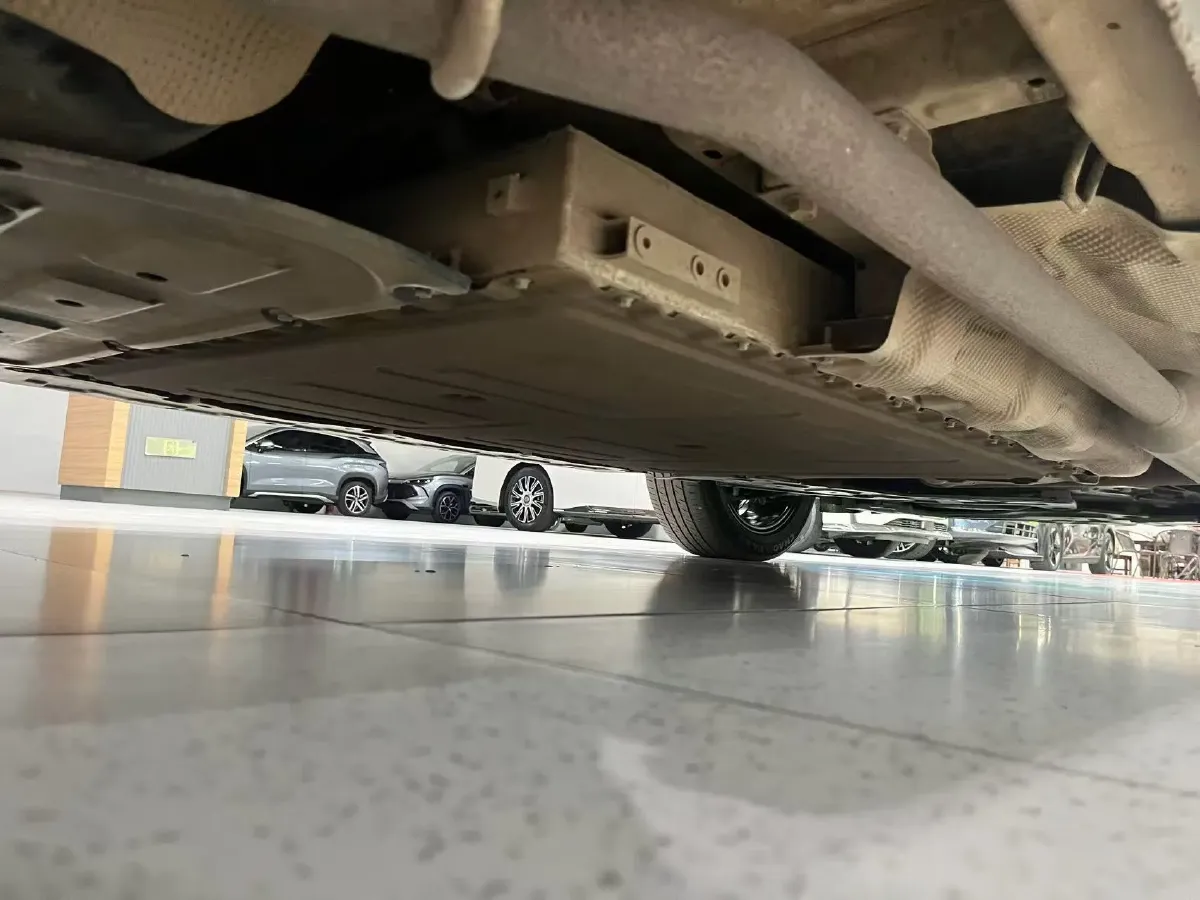 2024 ChangAn UNI-Z 1.5L 98HP L4 E-CVT PHEV 18.4KWH,autocango,china used car exporter,china ev exporter,chinese used car exporter,chinese used ev exporter