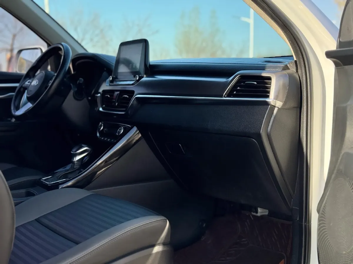 2018 Kia Sportage R 2.0L 160HP L4 6AT,autocango,china used car exporter,china ev exporter,chinese used car exporter,chinese used ev exporter