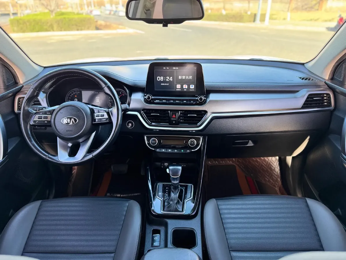 2018 Kia Sportage R 2.0L 160HP L4 6AT,autocango,china used car exporter,china ev exporter,chinese used car exporter,chinese used ev exporter