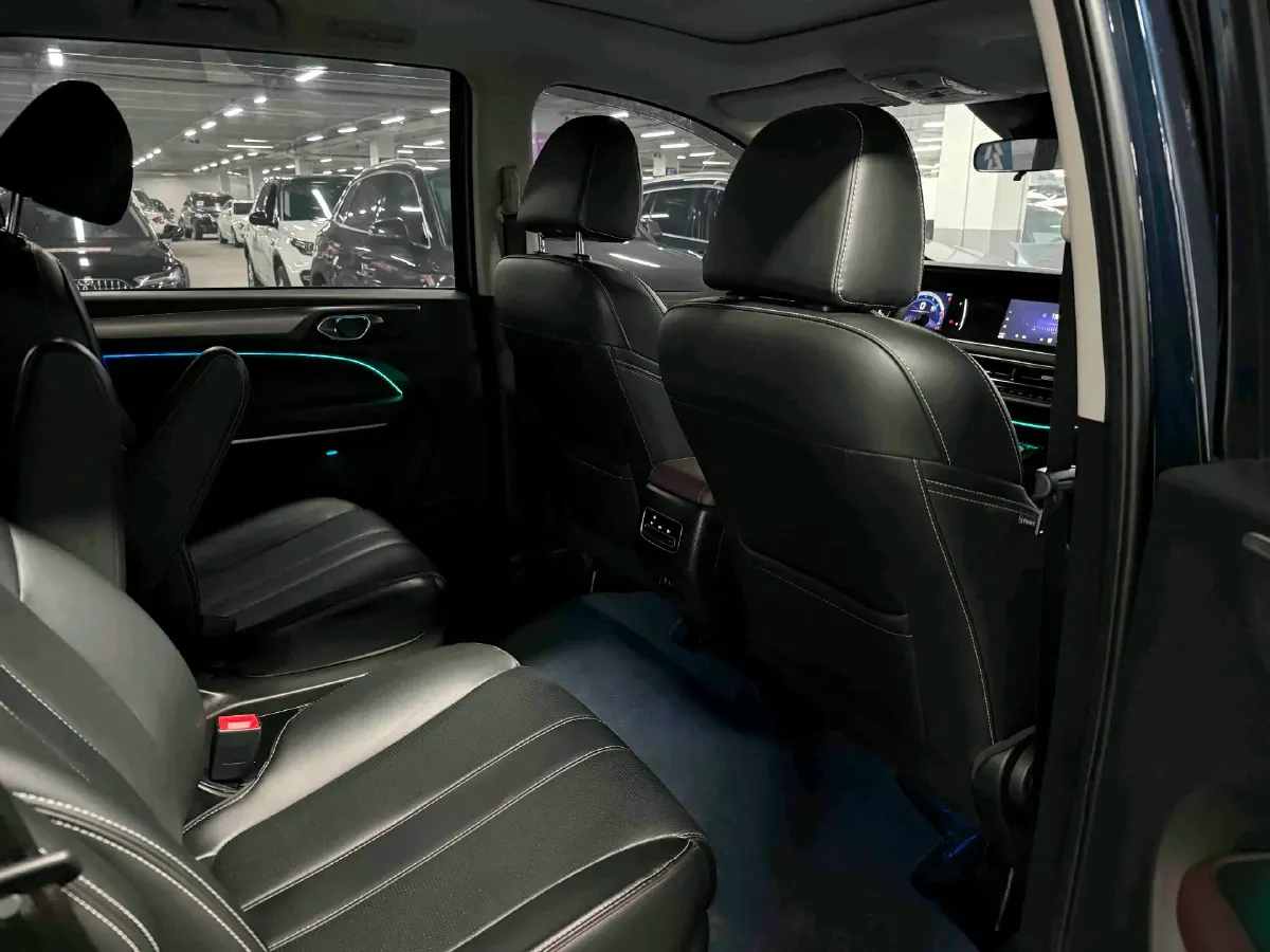 2023 GAC Trumpchi M6 1.5T 177HP L4 7DCT,autocango,china used car exporter,china ev exporter,chinese used car exporter,chinese used ev exporter