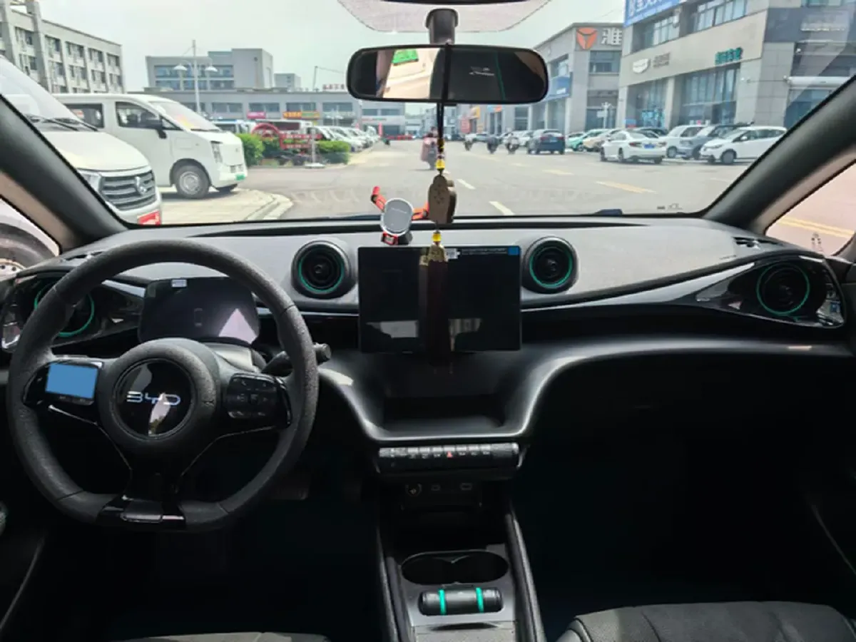 2024 BYD Dolphin BEV 44.928KWH,autocango,china used car exporter,china ev exporter,chinese used car exporter,chinese used ev exporter