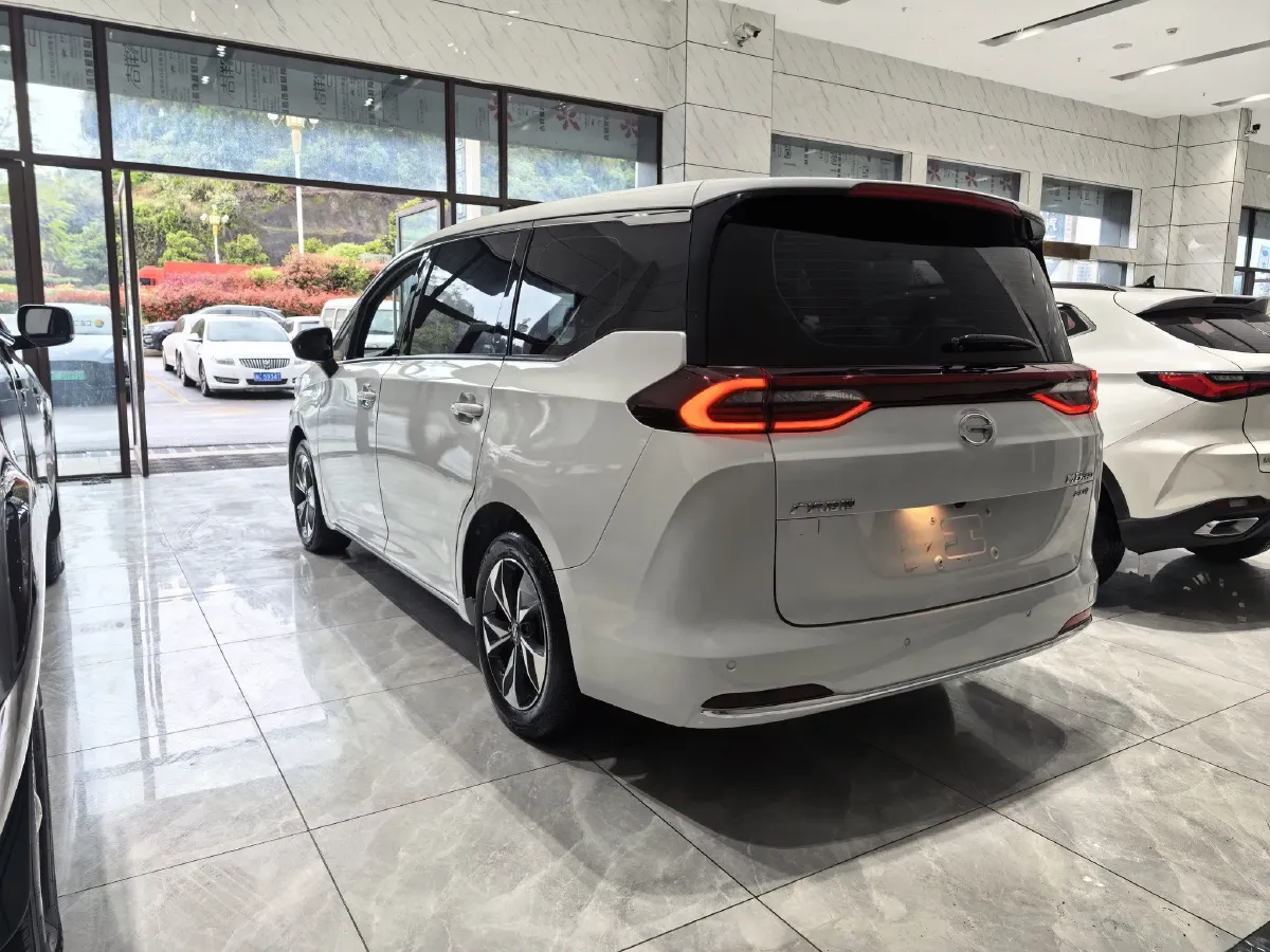 2023 GAC Trumpchi M6 1.5T 177HP L4 7DCT,autocango,china used car exporter,china ev exporter,chinese used car exporter,chinese used ev exporter