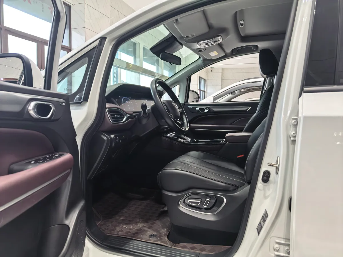 2023 GAC Trumpchi M6 1.5T 177HP L4 7DCT,autocango,china used car exporter,china ev exporter,chinese used car exporter,chinese used ev exporter