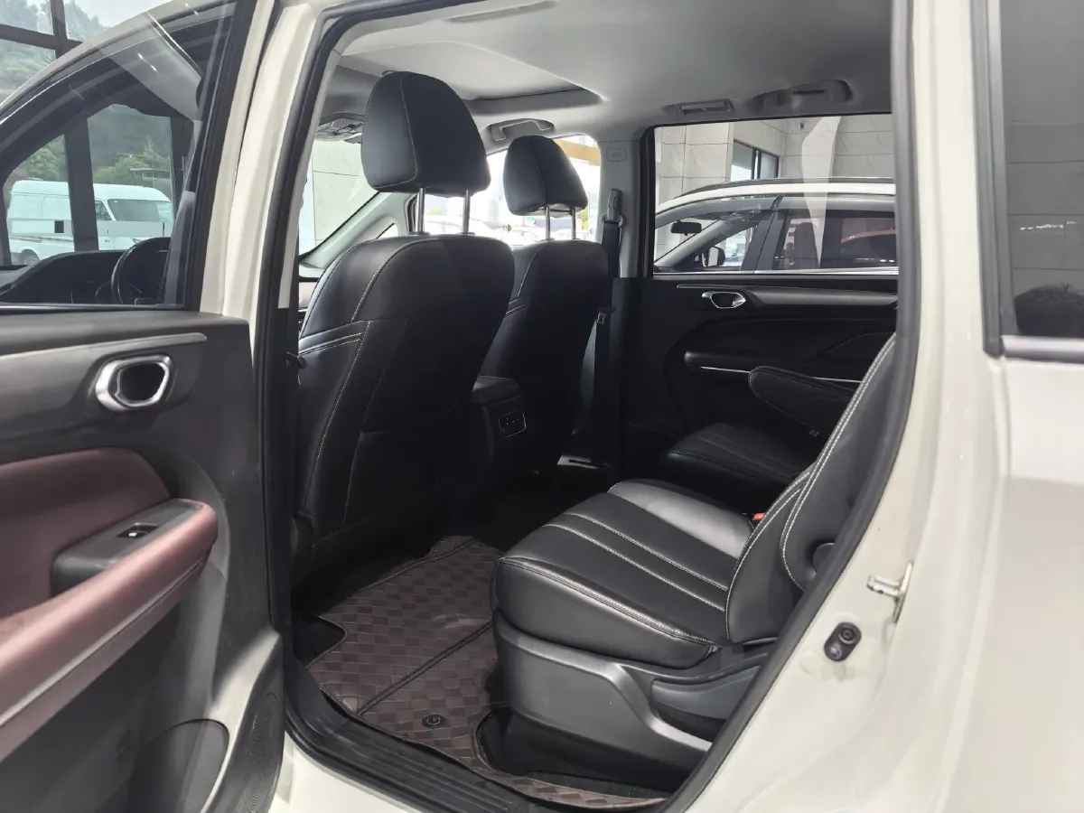 2023 GAC Trumpchi M6 1.5T 177HP L4 7DCT,autocango,china used car exporter,china ev exporter,chinese used car exporter,chinese used ev exporter