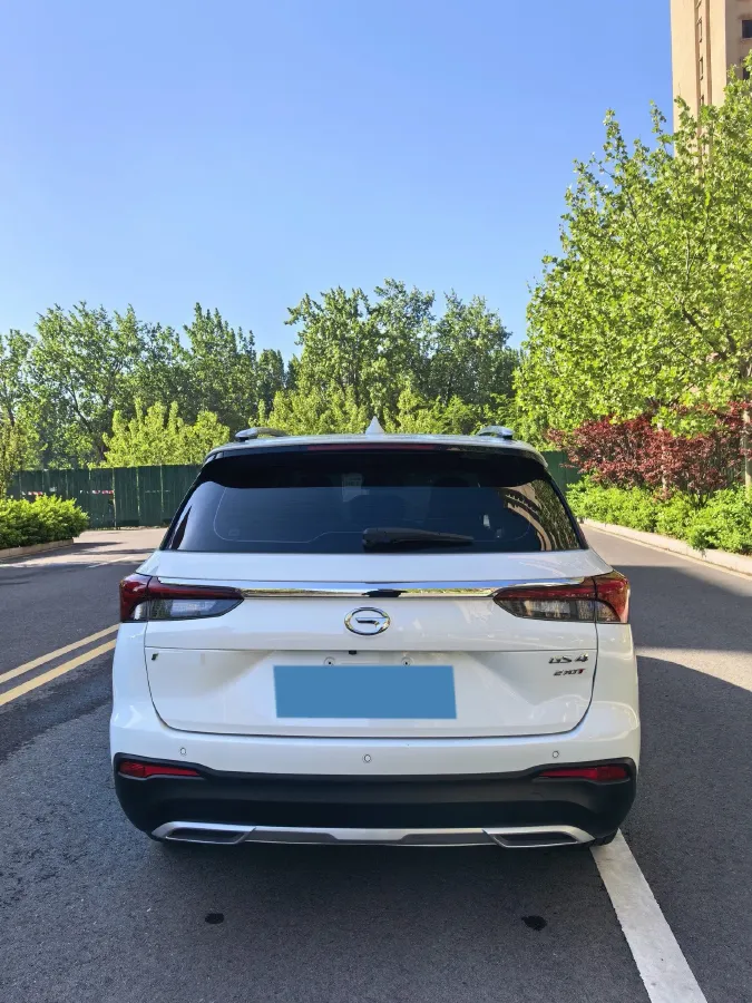 2022 GAC Trumpchi GS4 1.5T 169HP L4 6AT,autocango,china used car exporter,china ev exporter,chinese used car exporter,chinese used ev exporter