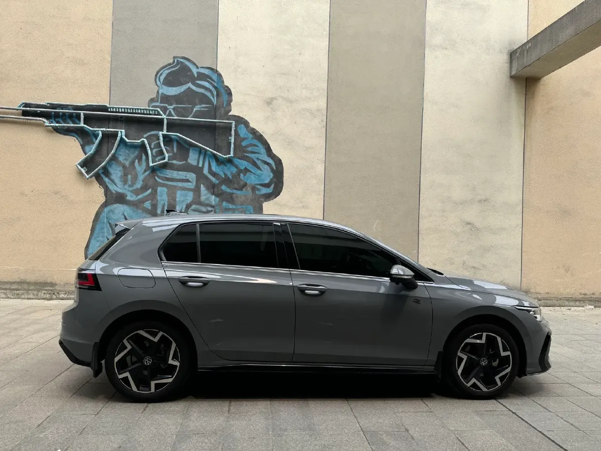 2025 Volkswagen Golf 1.5T 160HP L4 7DCT,autocango,china used car exporter,china ev exporter,chinese used car exporter,chinese used ev exporter