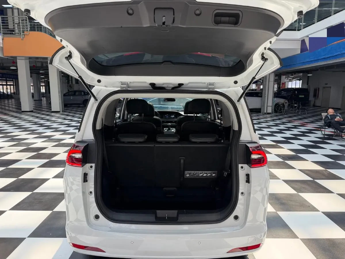 2021 GAC Trumpchi M6 1.5T 169HP L4 6AT,autocango,china used car exporter,china ev exporter,chinese used car exporter,chinese used ev exporter