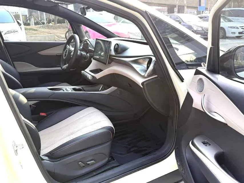 2023 BYD Dolphin BEV 44.928KWH,autocango,china used car exporter,china ev exporter,chinese used car exporter,chinese used ev exporter