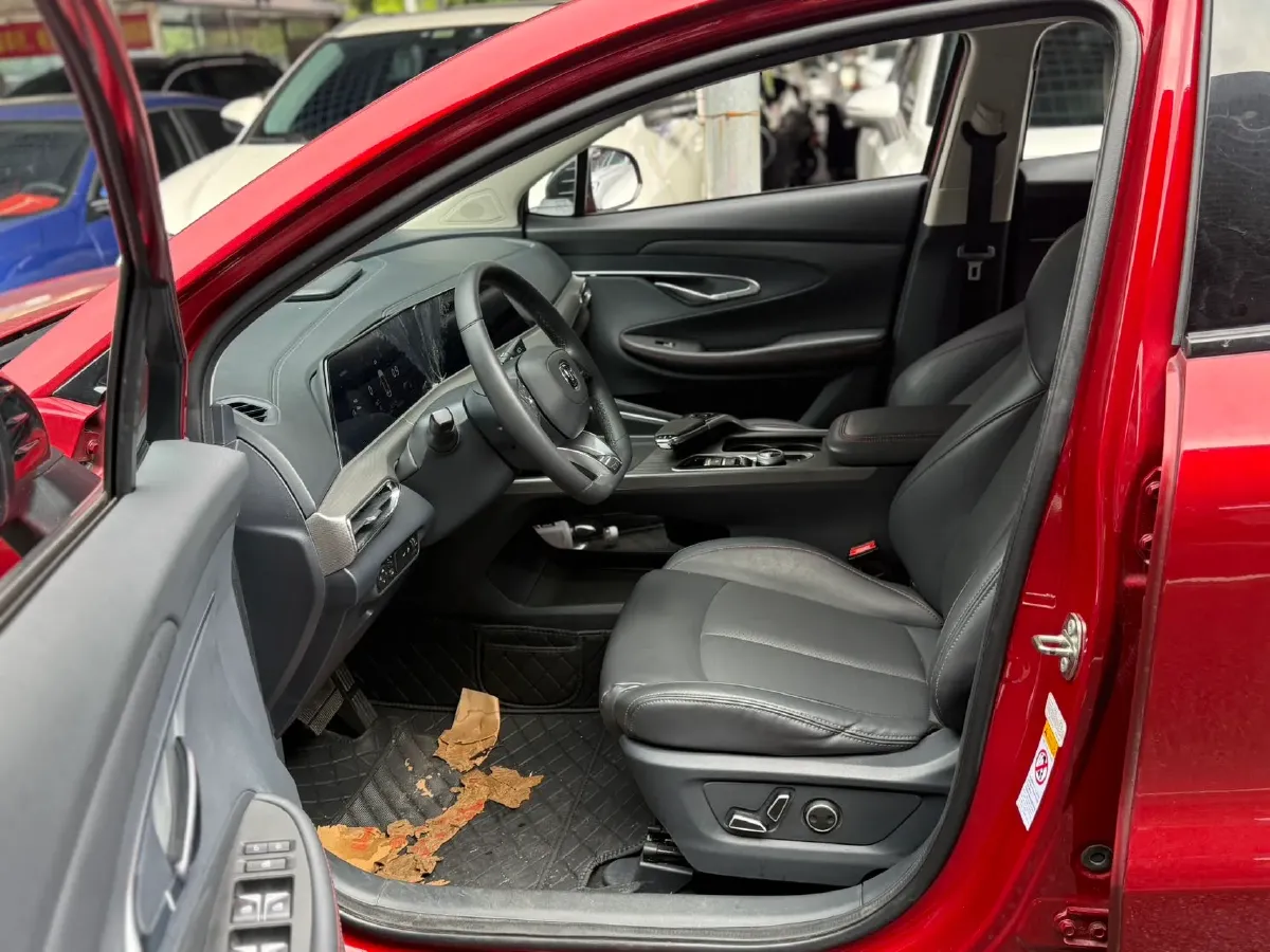 2020 ChangAn UNI-T 1.5T 180HP L4 7DCT,autocango,china used car exporter,china ev exporter,chinese used car exporter,chinese used ev exporter