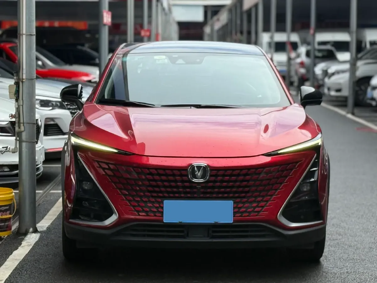 2020 ChangAn UNI-T 1.5T 180HP L4 7DCT,autocango,china used car exporter,china ev exporter,chinese used car exporter,chinese used ev exporter