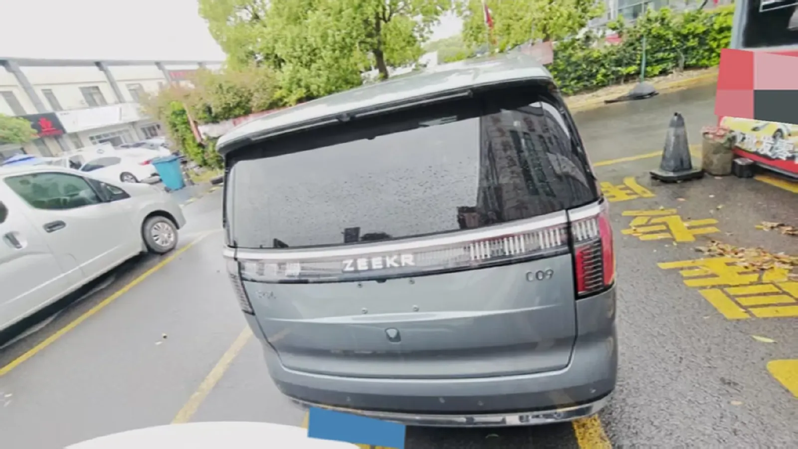 2024 Zeekr 009 BEV 108KWH,autocango,china used car exporter,china ev exporter,chinese used car exporter,chinese used ev exporter