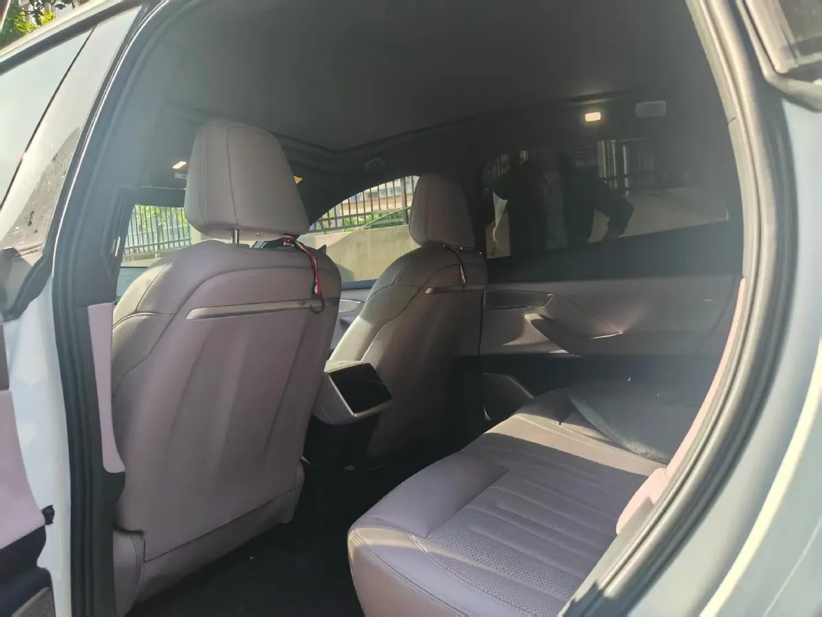 2024 ONVO L60 BEV 60KWH,autocango,china used car exporter,china ev exporter,chinese used car exporter,chinese used ev exporter