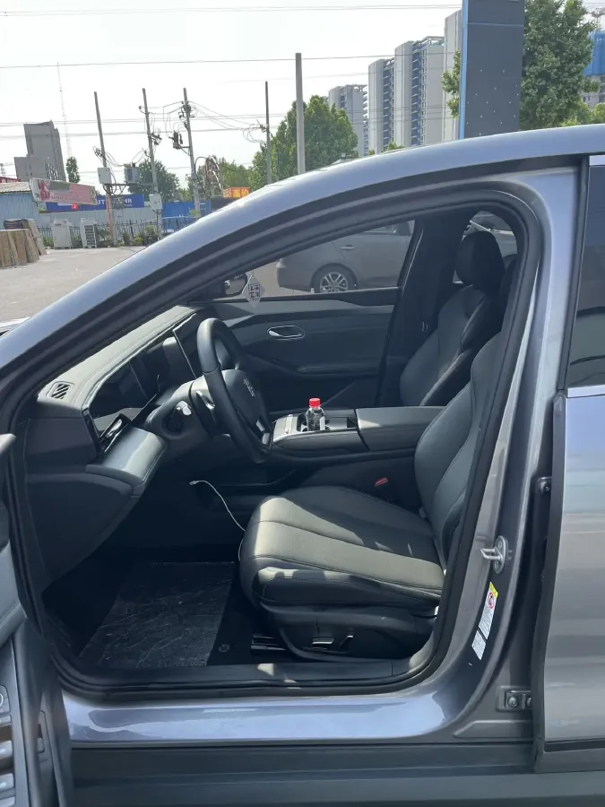 2025 BYD QinL BEV,autocango,china used car exporter,china ev exporter,chinese used car exporter,chinese used ev exporter