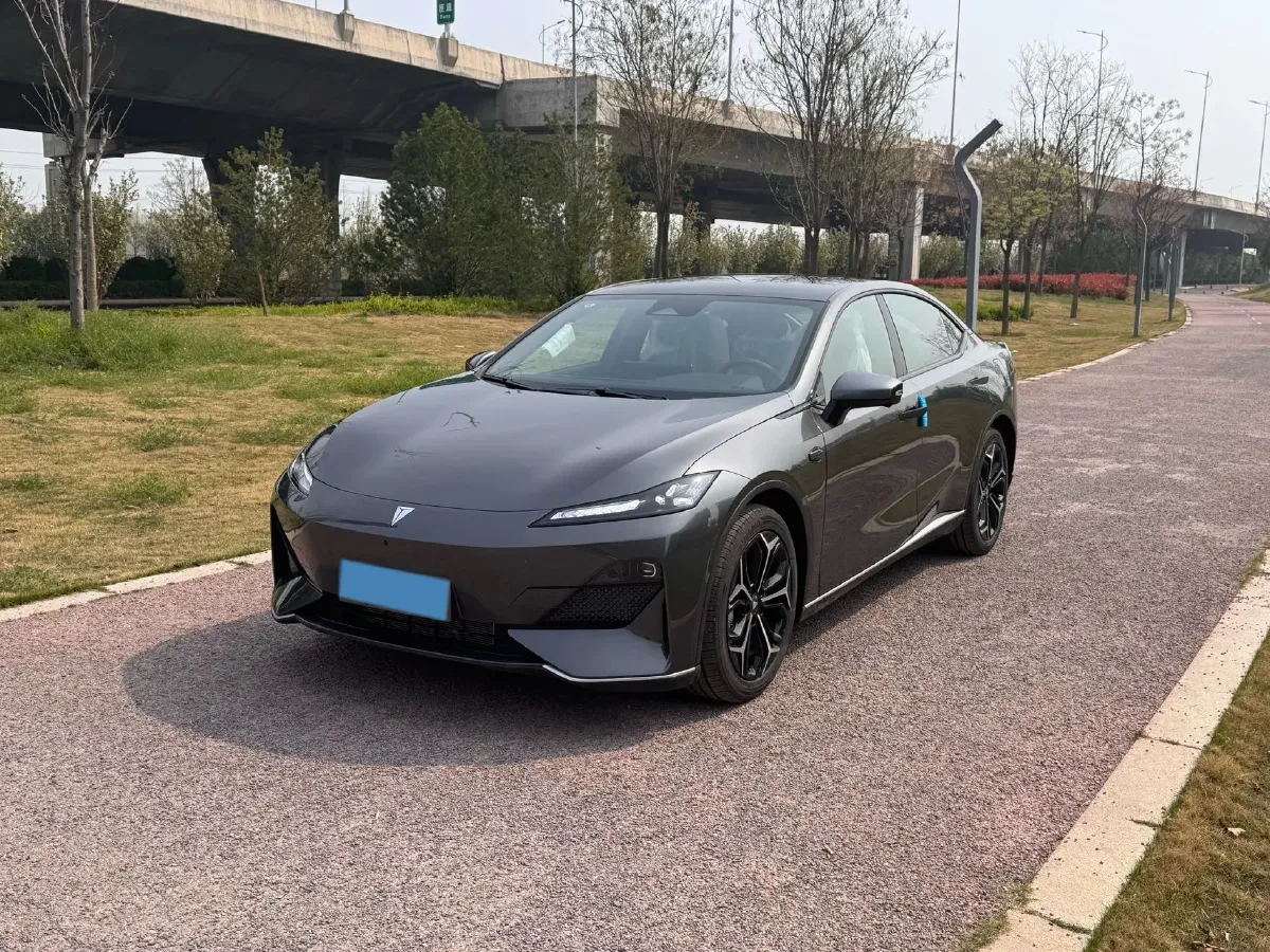 2025 Deepal SL03 1.5L 95HP L4 REEV 18.99KWH,autocango,china used car exporter,china ev exporter,chinese used car exporter,chinese used ev exporter