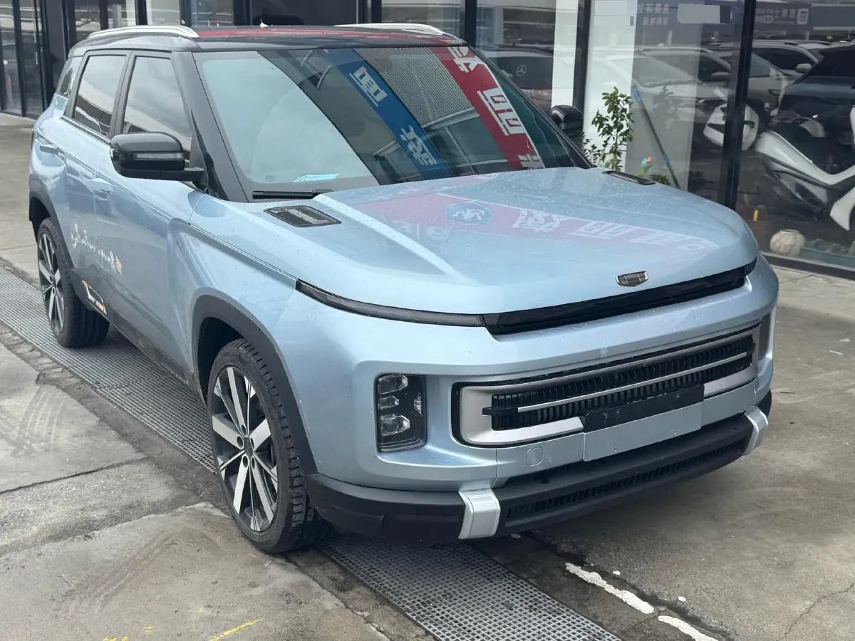 2023 Geely ICON 1.5T 181HP L4 7DCT,autocango,china used car exporter,china ev exporter,chinese used car exporter,chinese used ev exporter