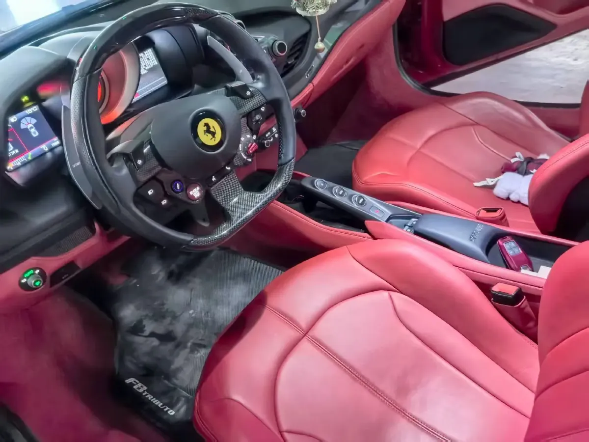 2019 Aston Martin DB11 5.2T 639HP V12 8AT,autocango,china used car exporter,china ev exporter,chinese used car exporter,chinese used ev exporter