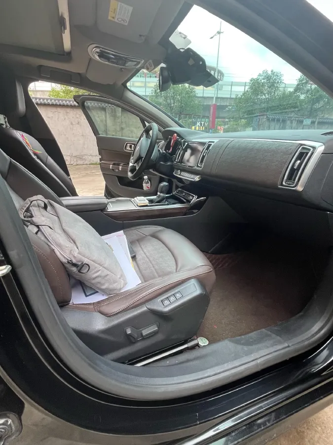 2017 Citroen C6 1.8T 204HP L4 6AT,autocango,china used car exporter,china ev exporter,chinese used car exporter,chinese used ev exporter