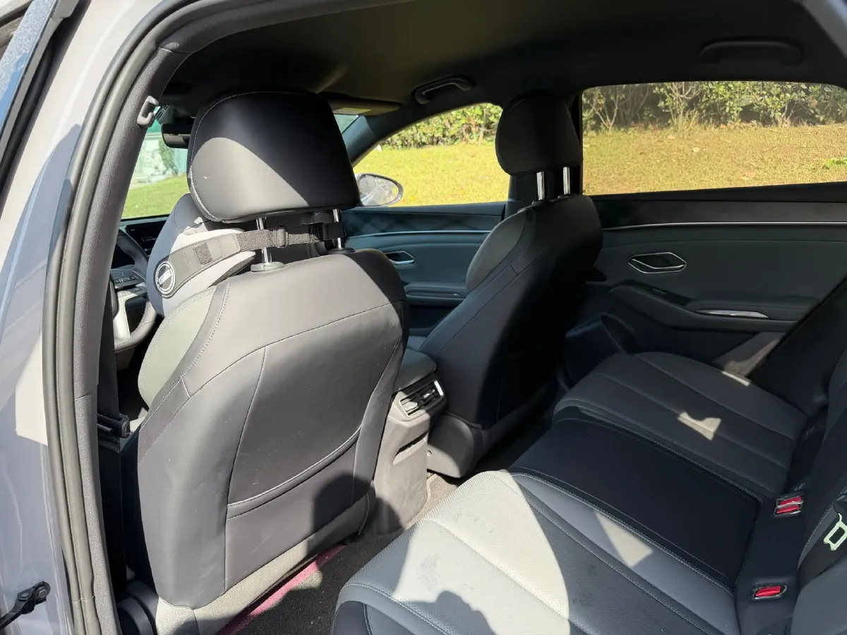 2026 BYD Qin Plus 1.5L 101HP L4 E-CVT PHEV,autocango,china used car exporter,china ev exporter,chinese used car exporter,chinese used ev exporter